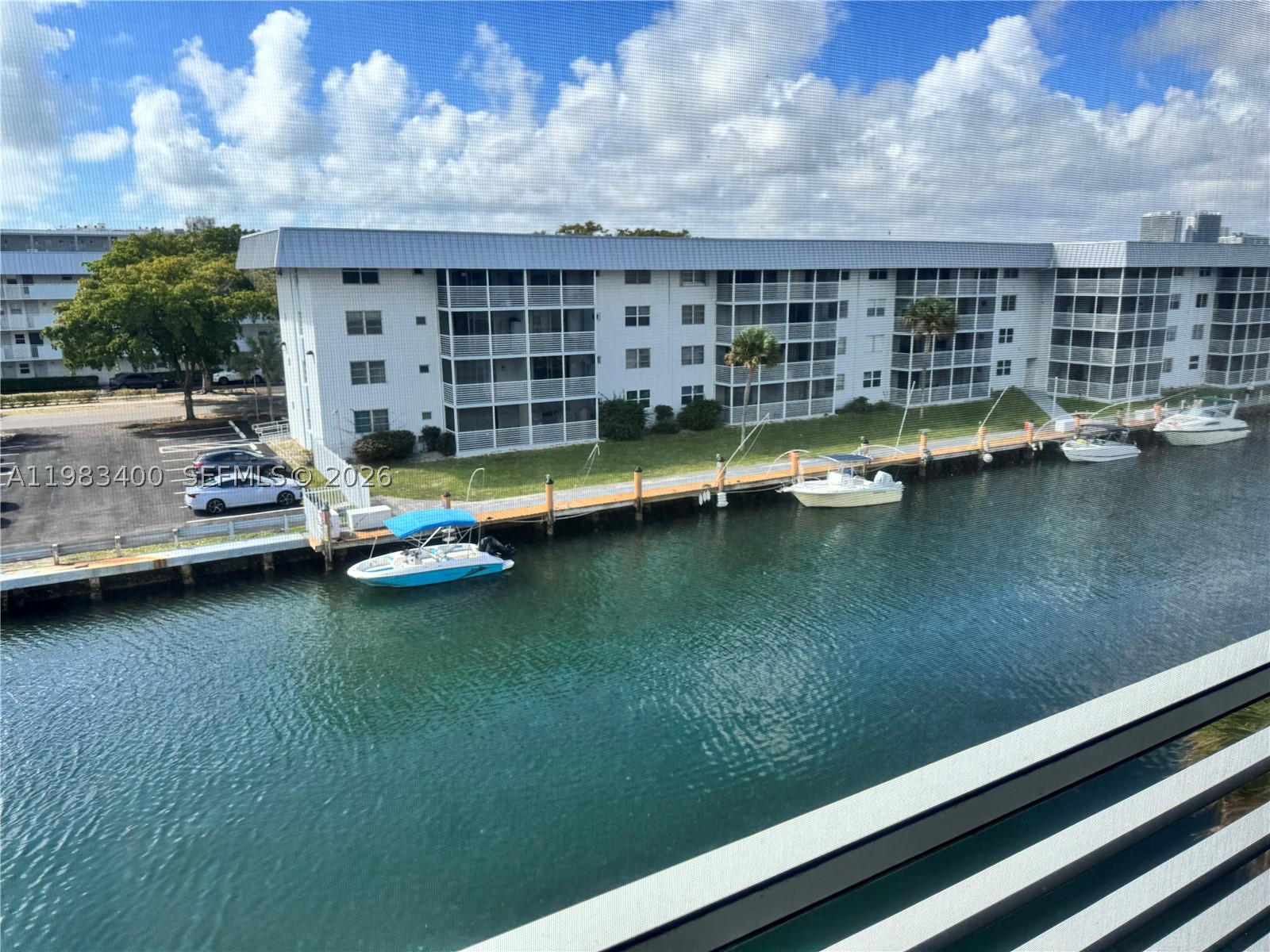 North Miami Beach photo 2