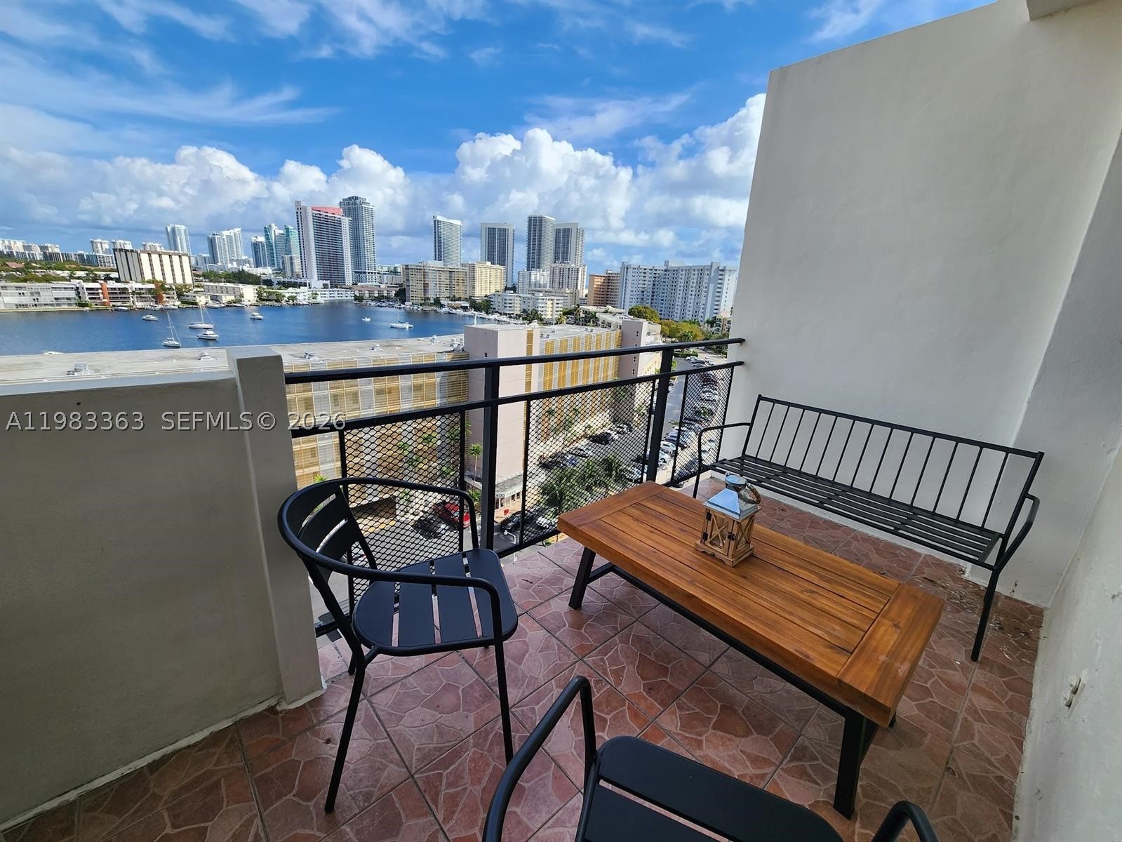 Hallandale Beach photo 1