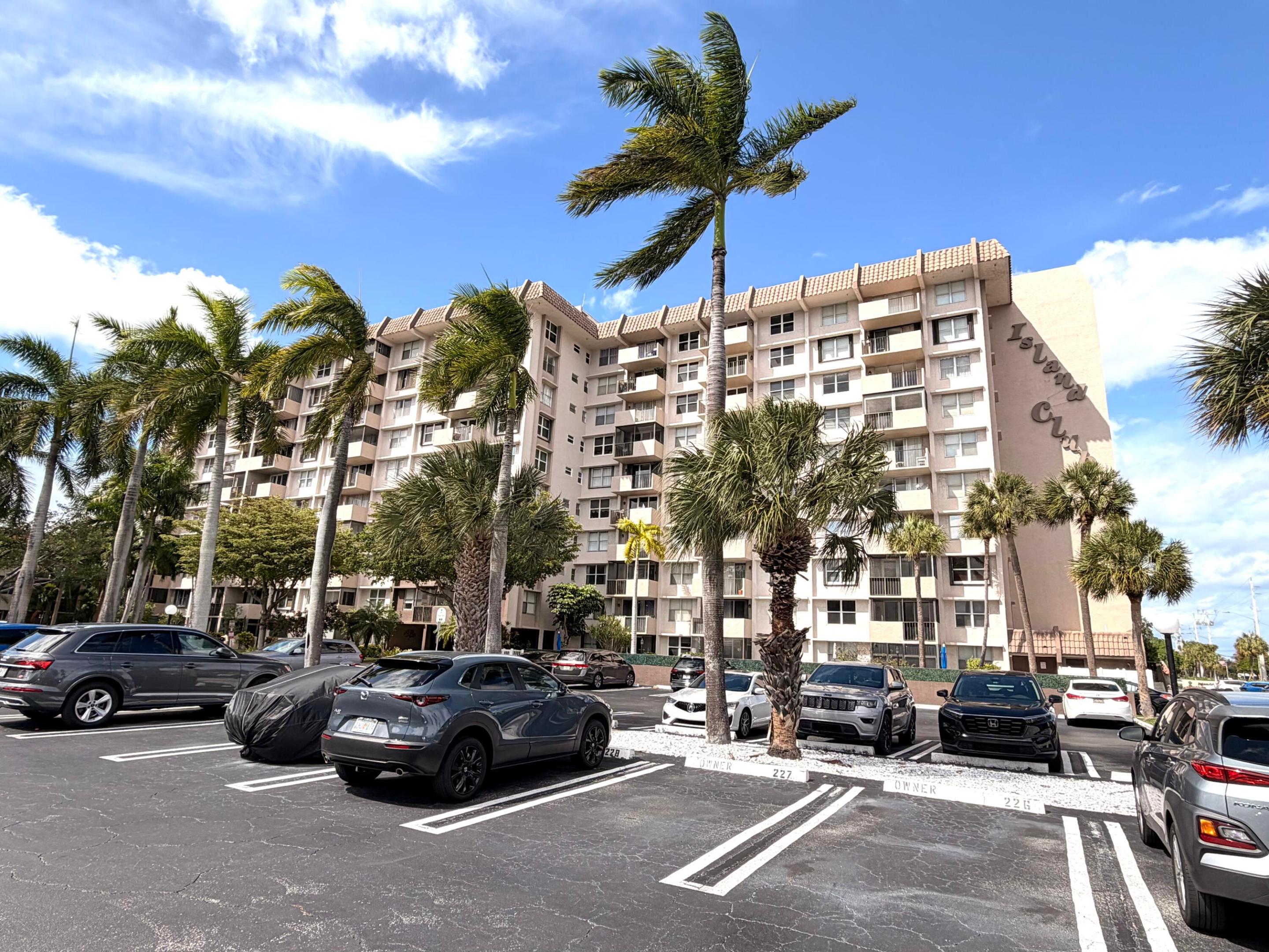 Pompano Beach photo 1