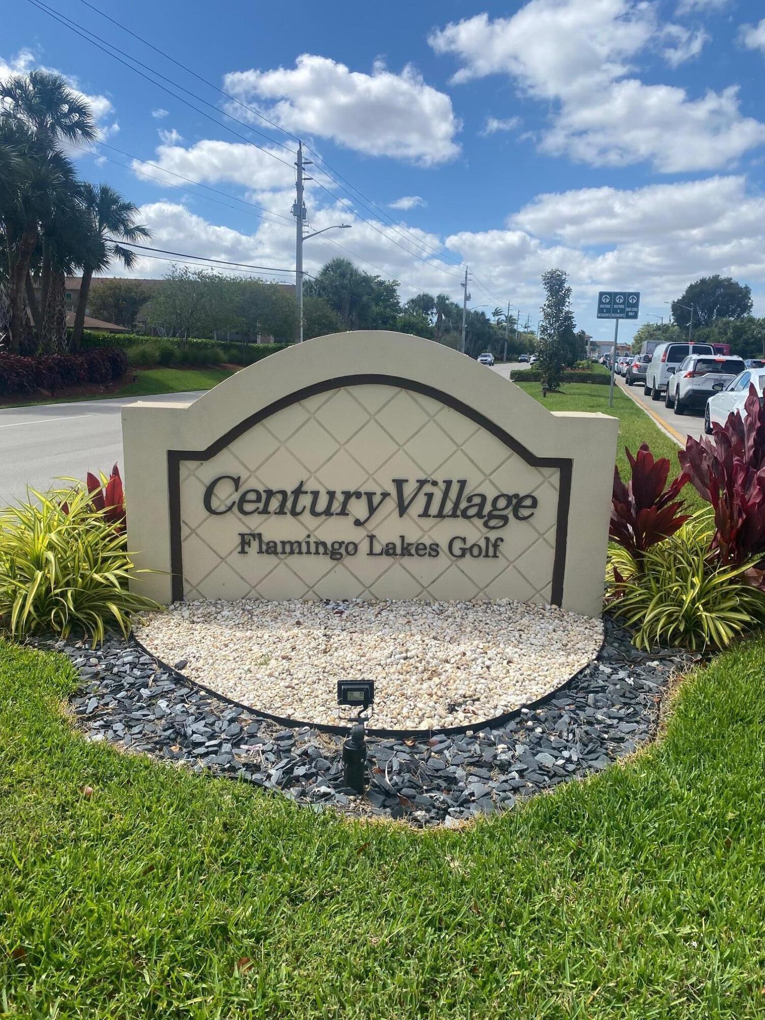 Pembroke Pines photo 1