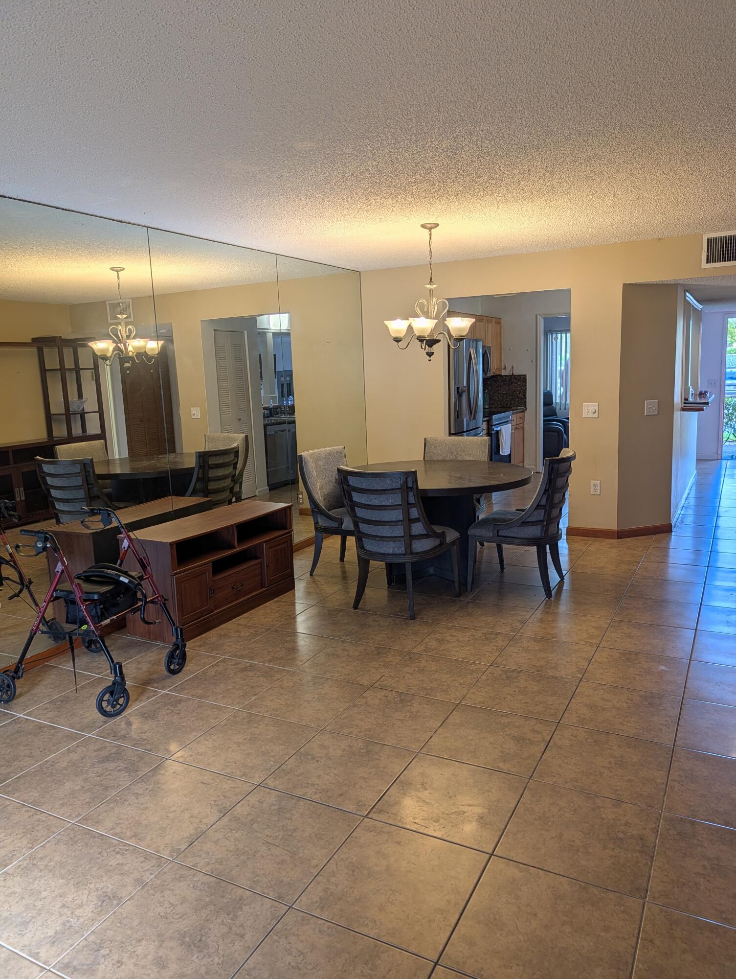 Pembroke Pines photo 2