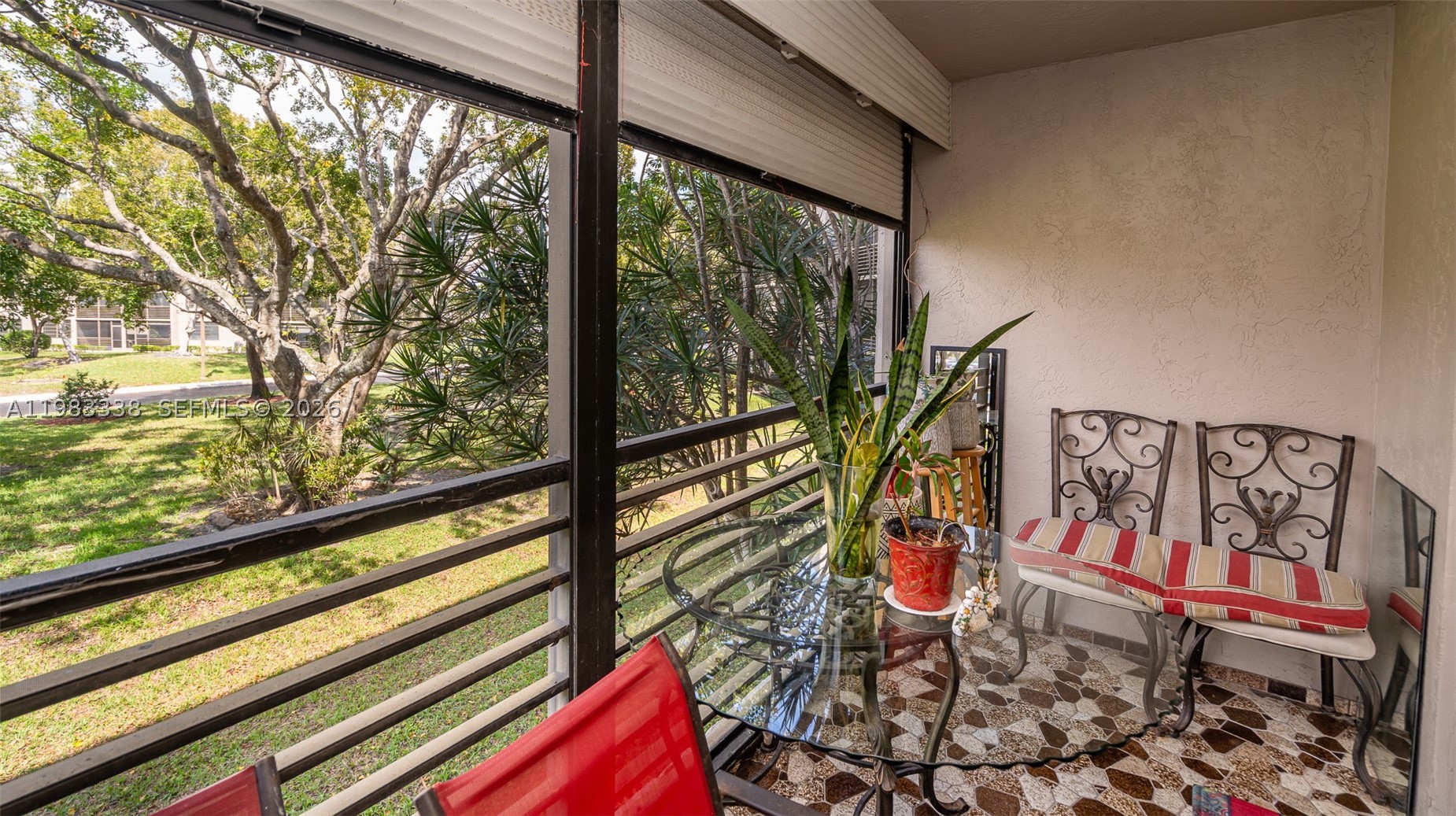 Pembroke Pines photo 4