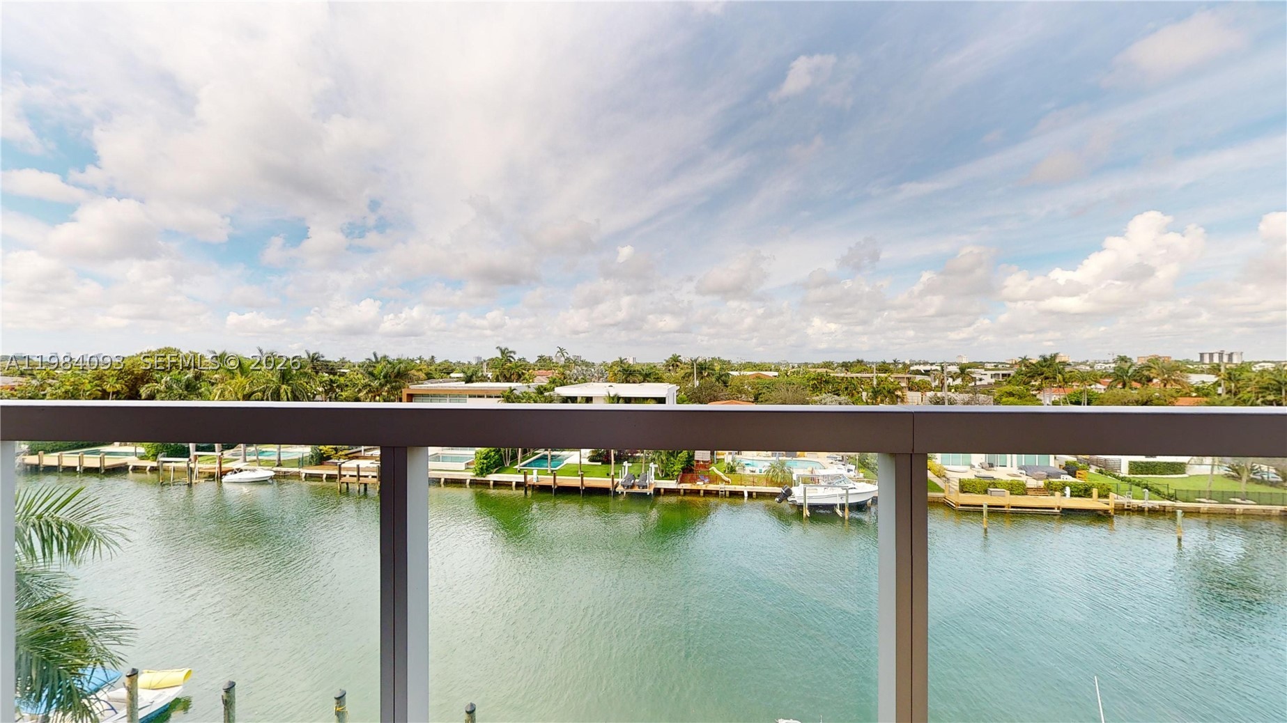 Bay Harbor Islands photo 4