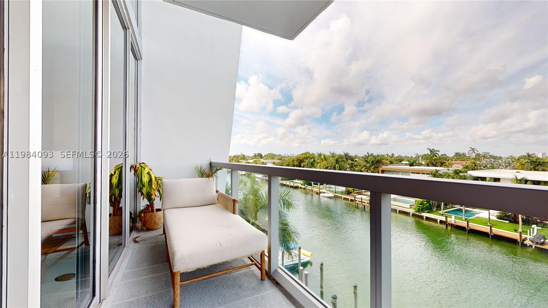 Bay Harbor Islands photo 5