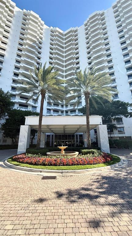 Aventura photo 1