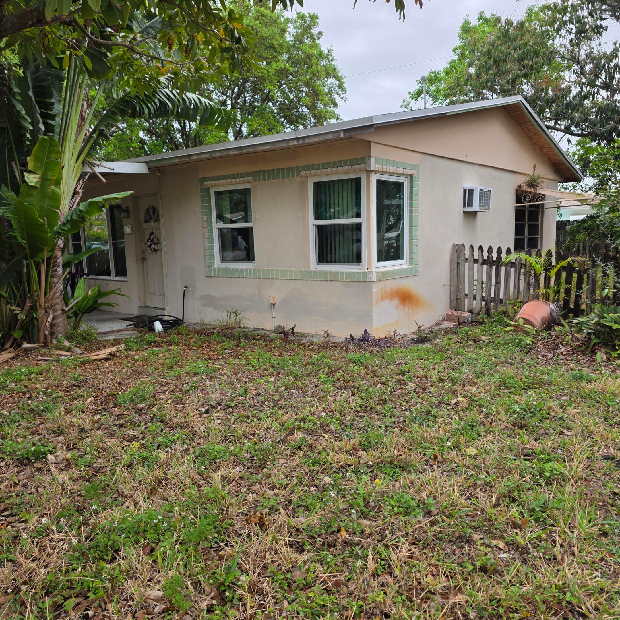 Pompano Beach photo 2