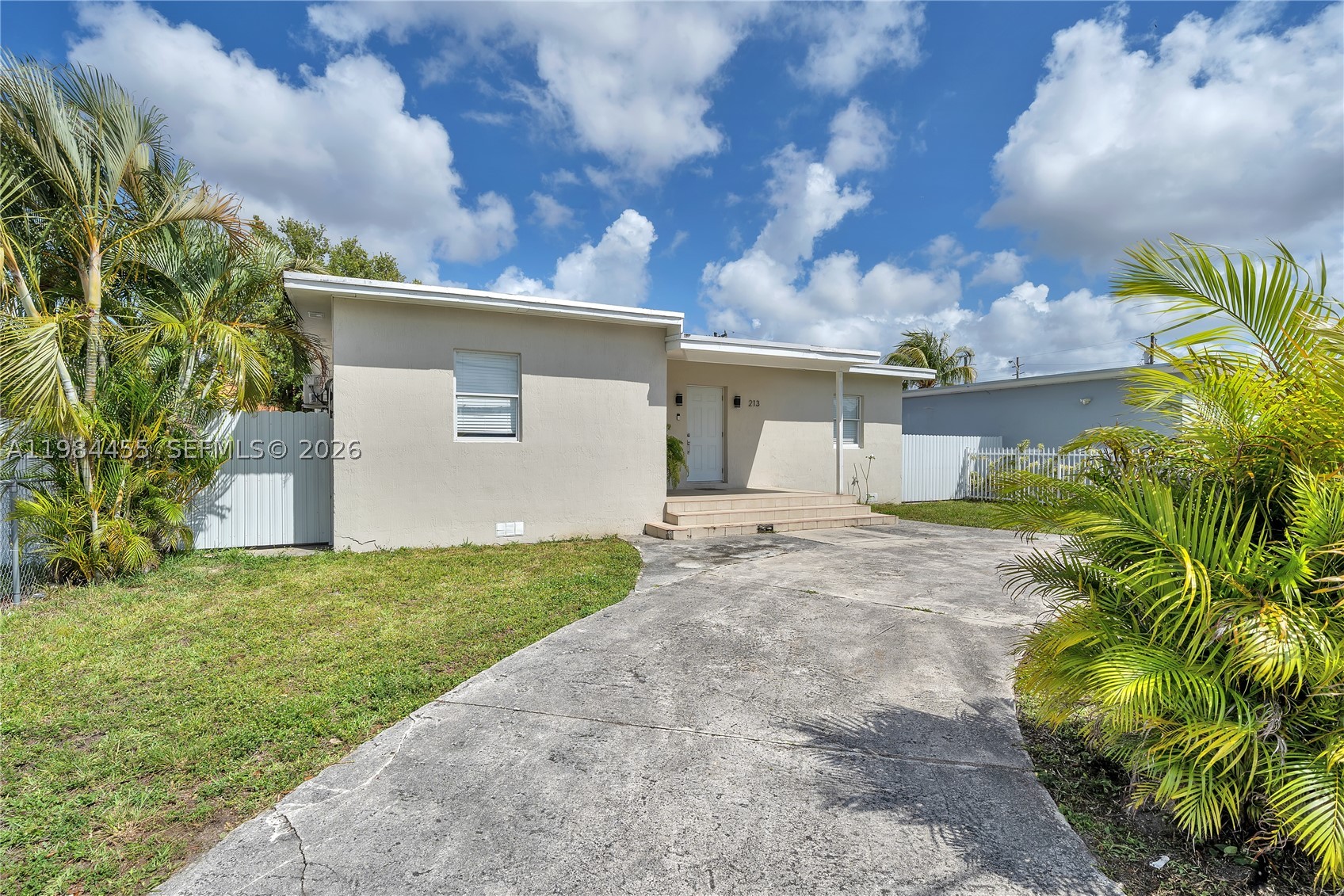 Hialeah photo 3