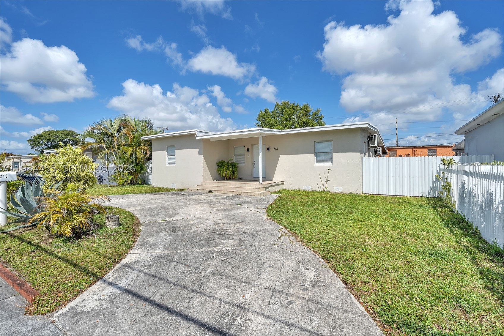 Hialeah photo 4