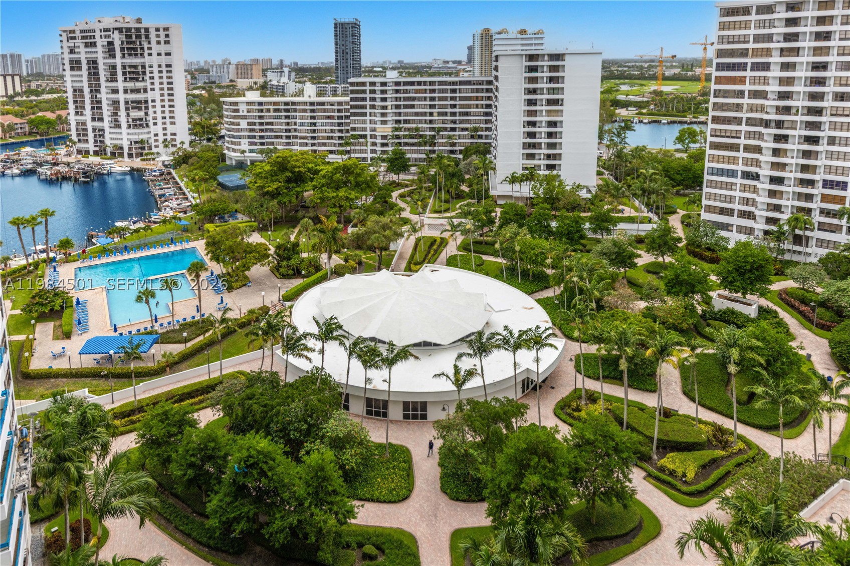 Hallandale Beach photo 4