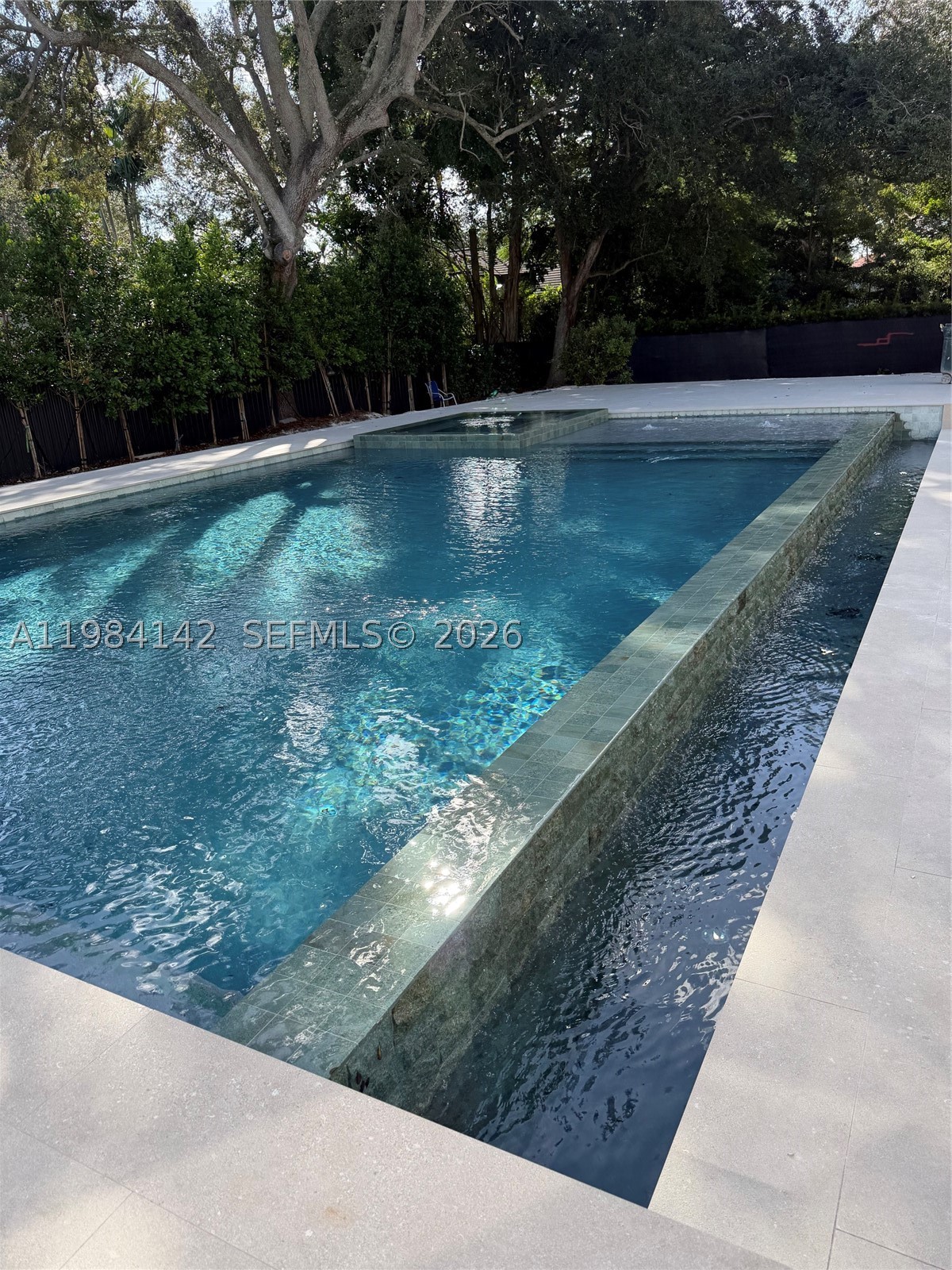 Pinecrest photo 5