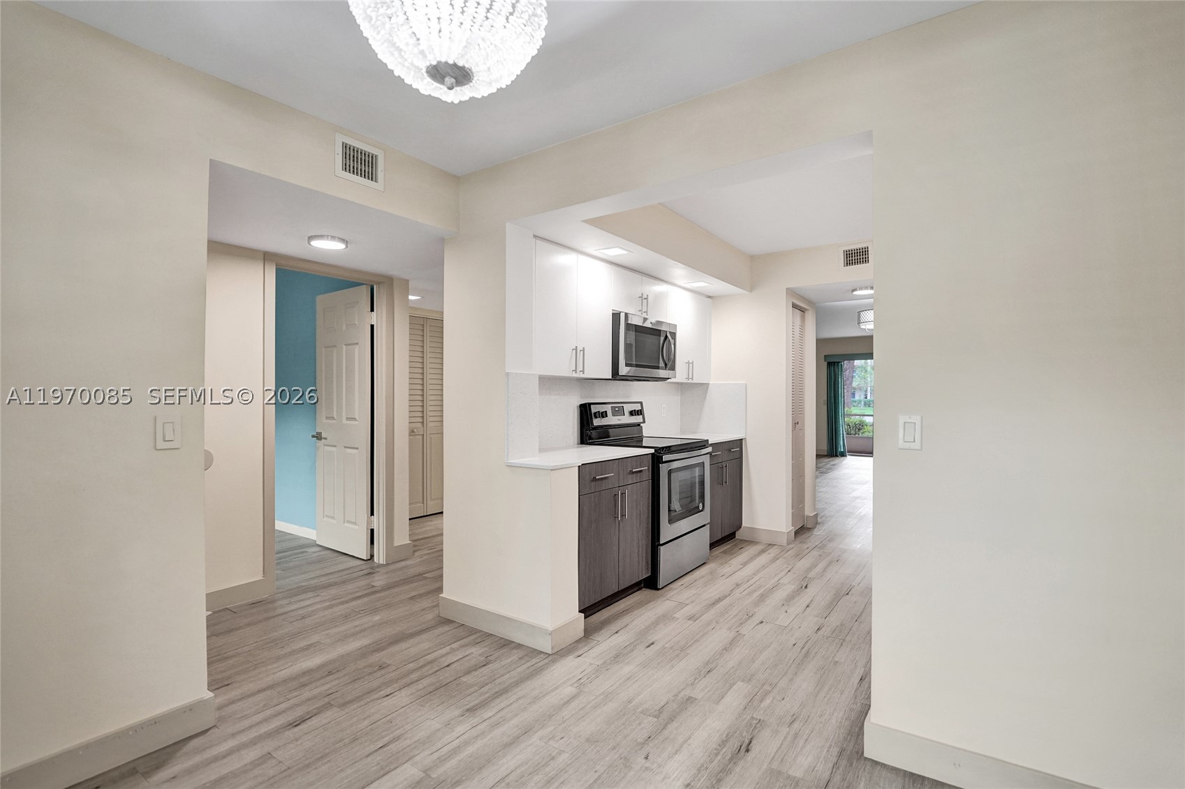 Pembroke Pines photo 3
