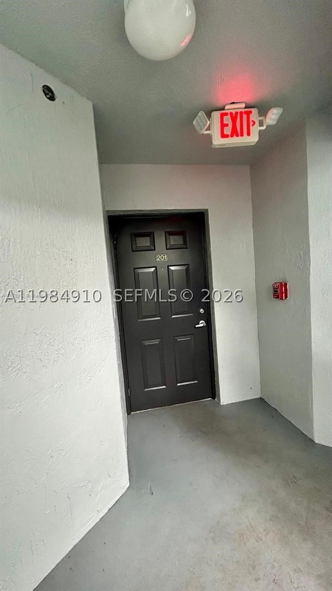 Pembroke Pines photo 5