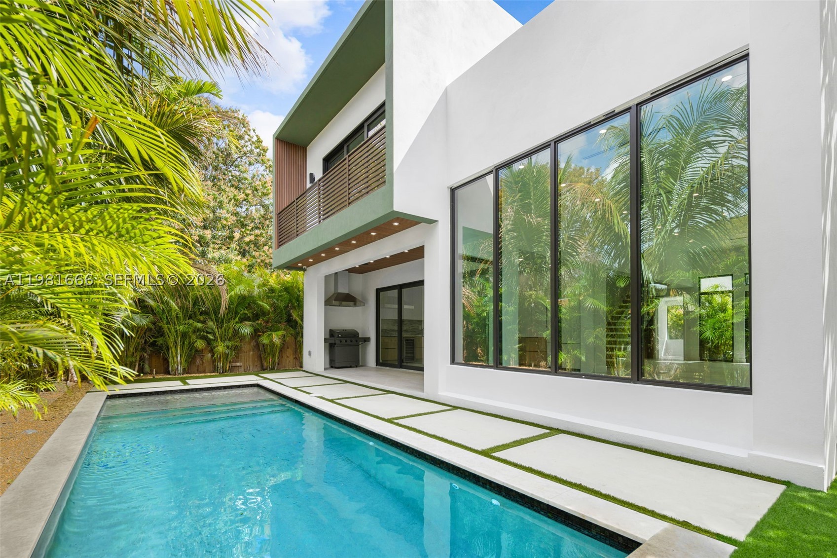 Miami photo 4