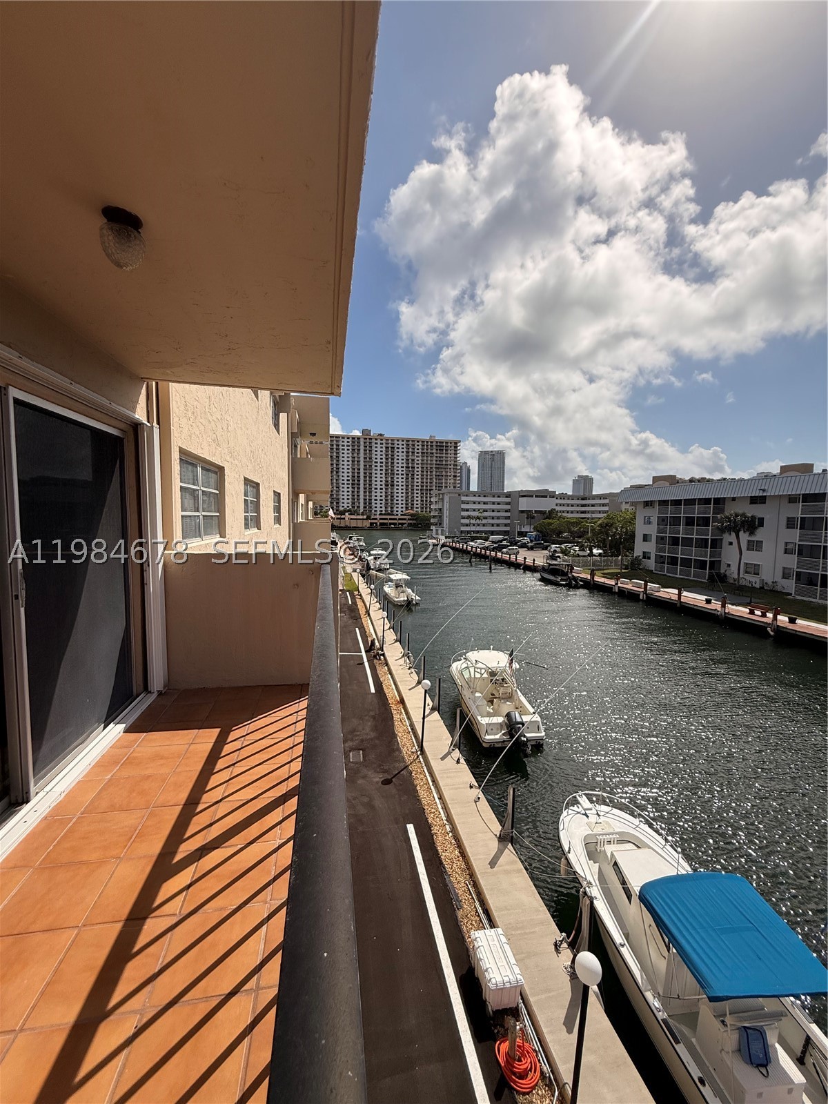 North Miami Beach photo 2