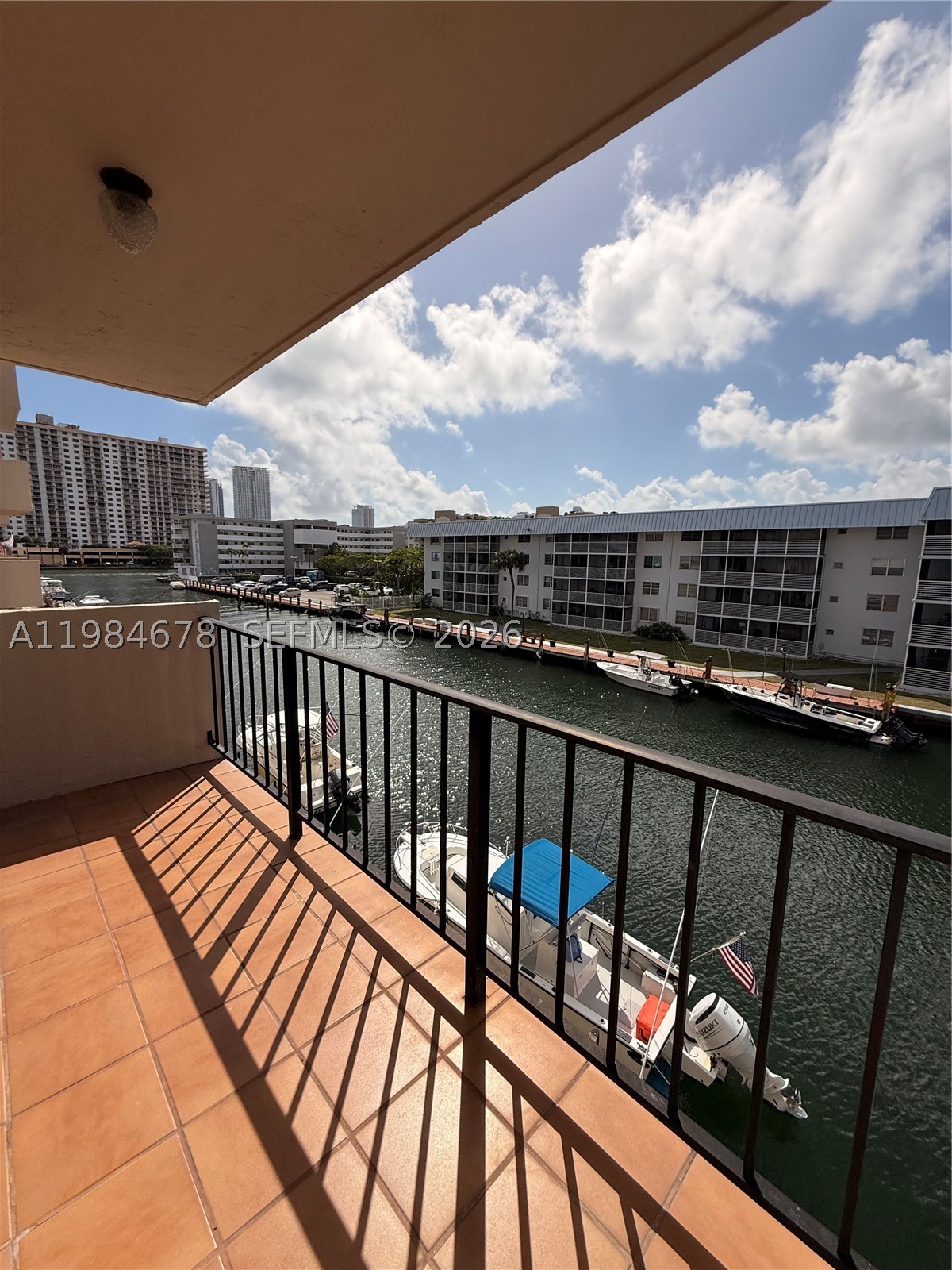 North Miami Beach photo 3
