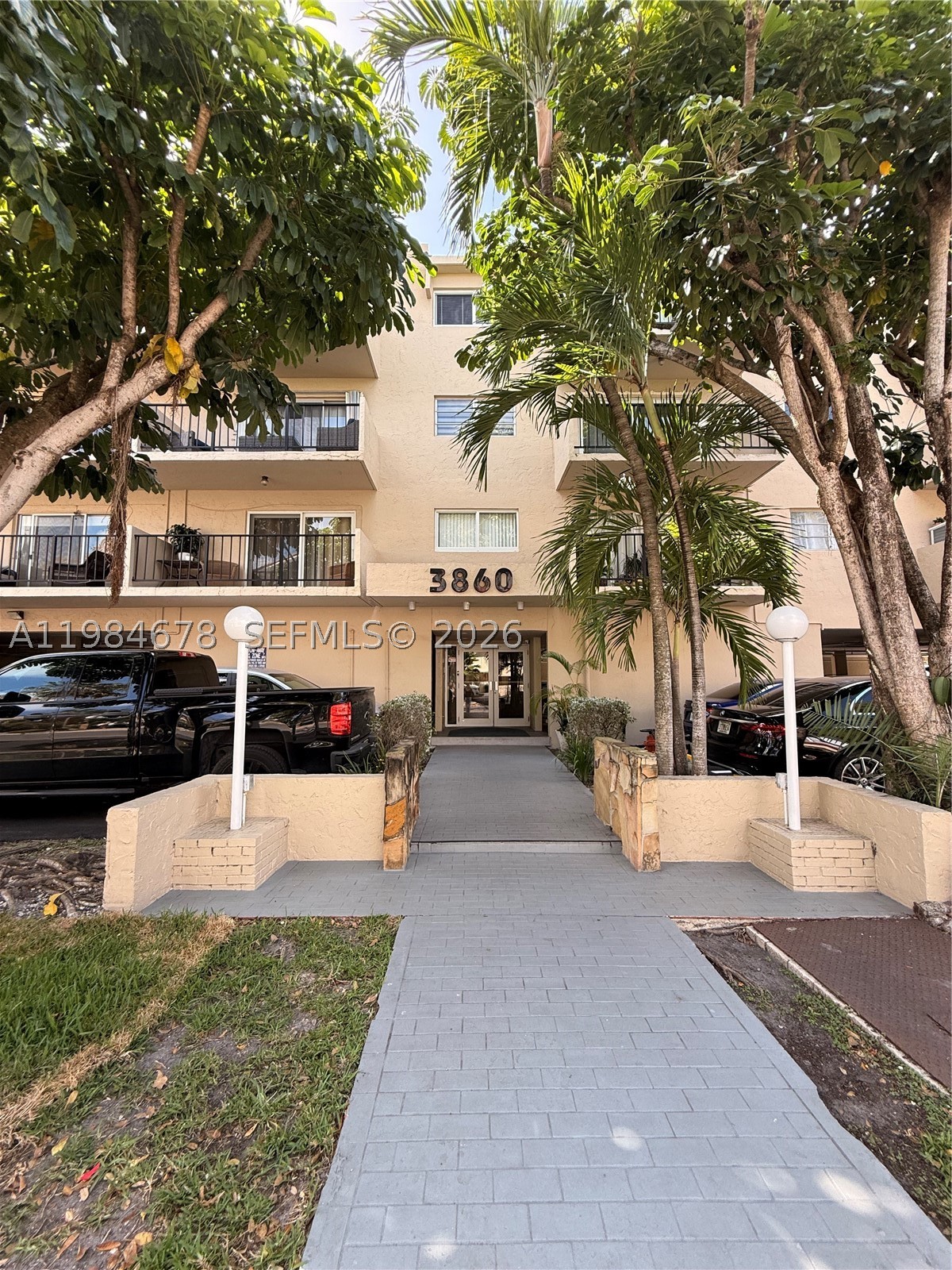 North Miami Beach photo 4