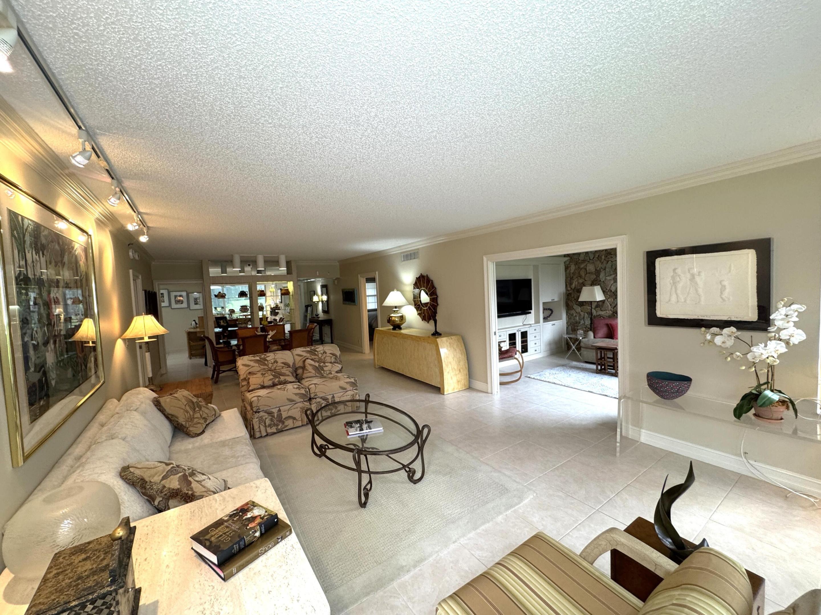 Pompano Beach photo 2