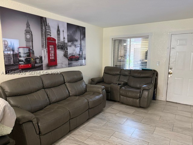 Hialeah photo 5