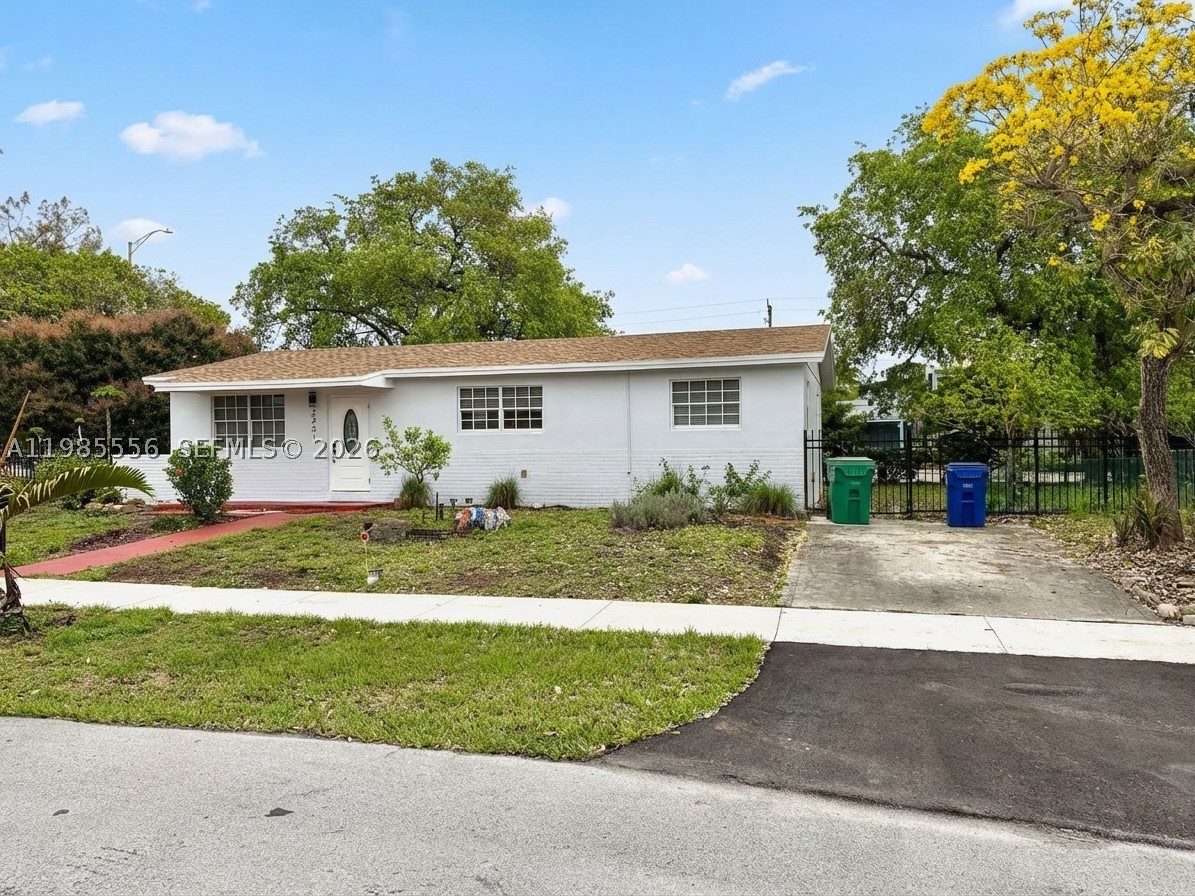 Miami Gardens photo 2