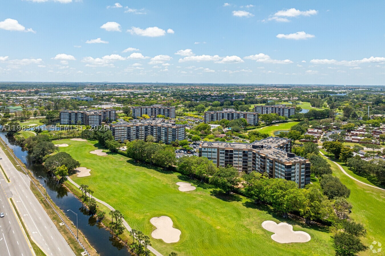 Pembroke Pines photo 1