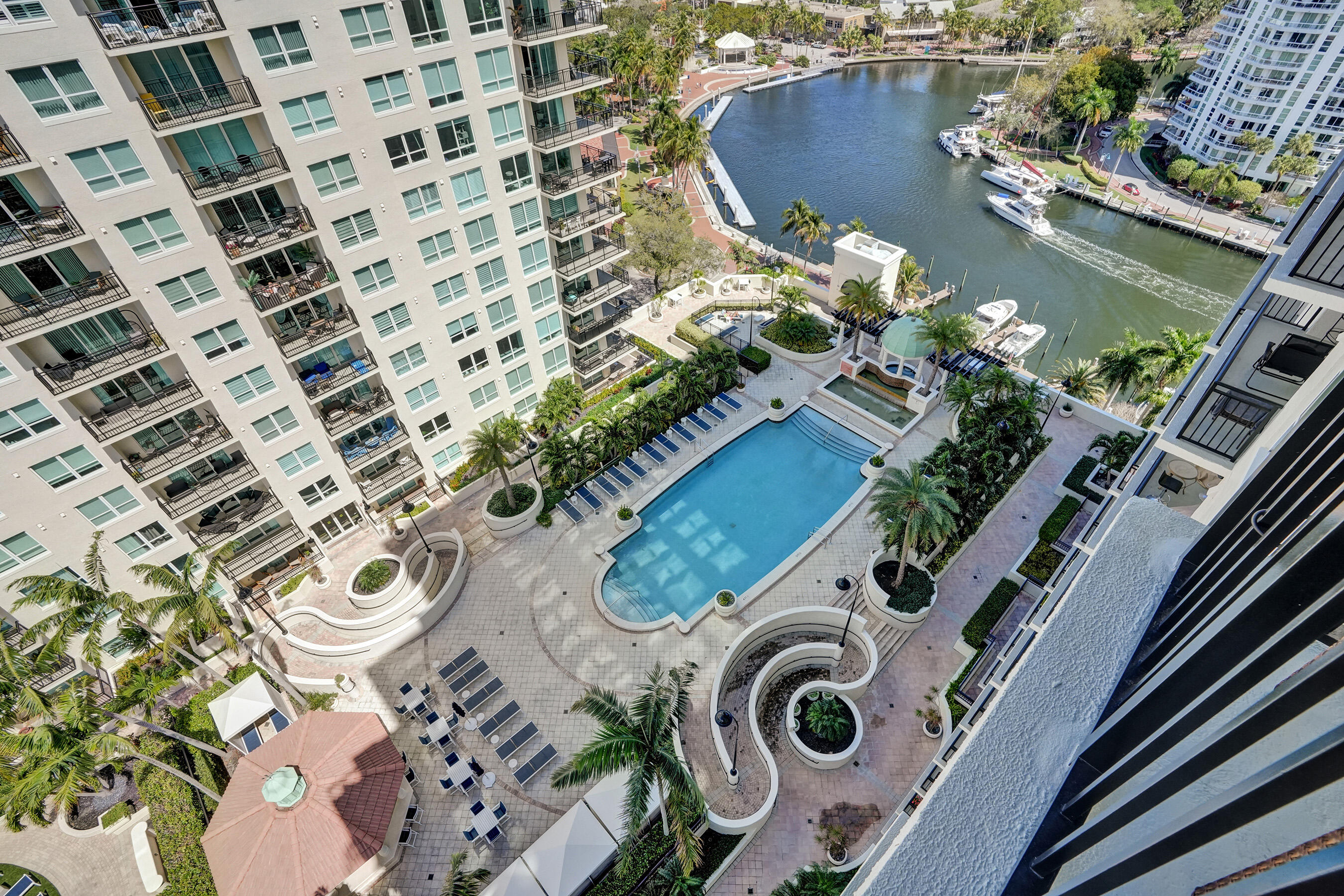Fort Lauderdale photo 1