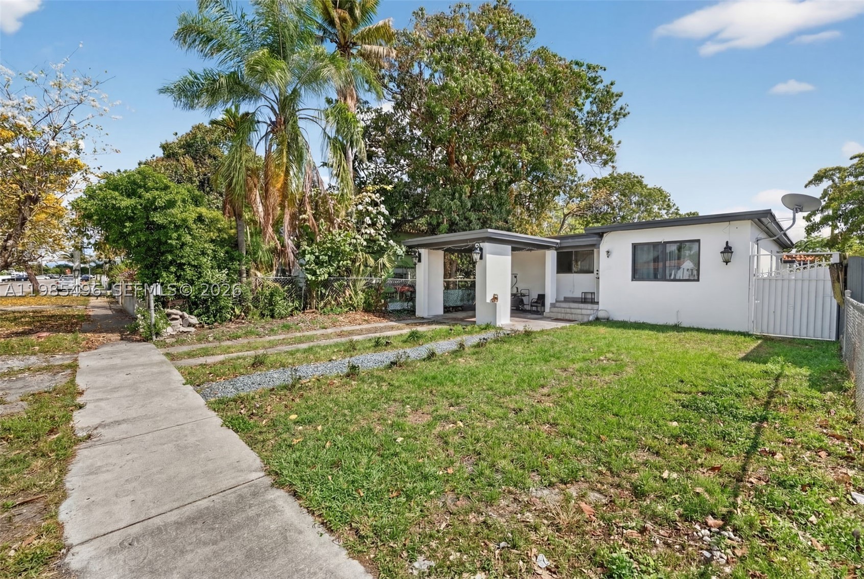 Hialeah photo 4