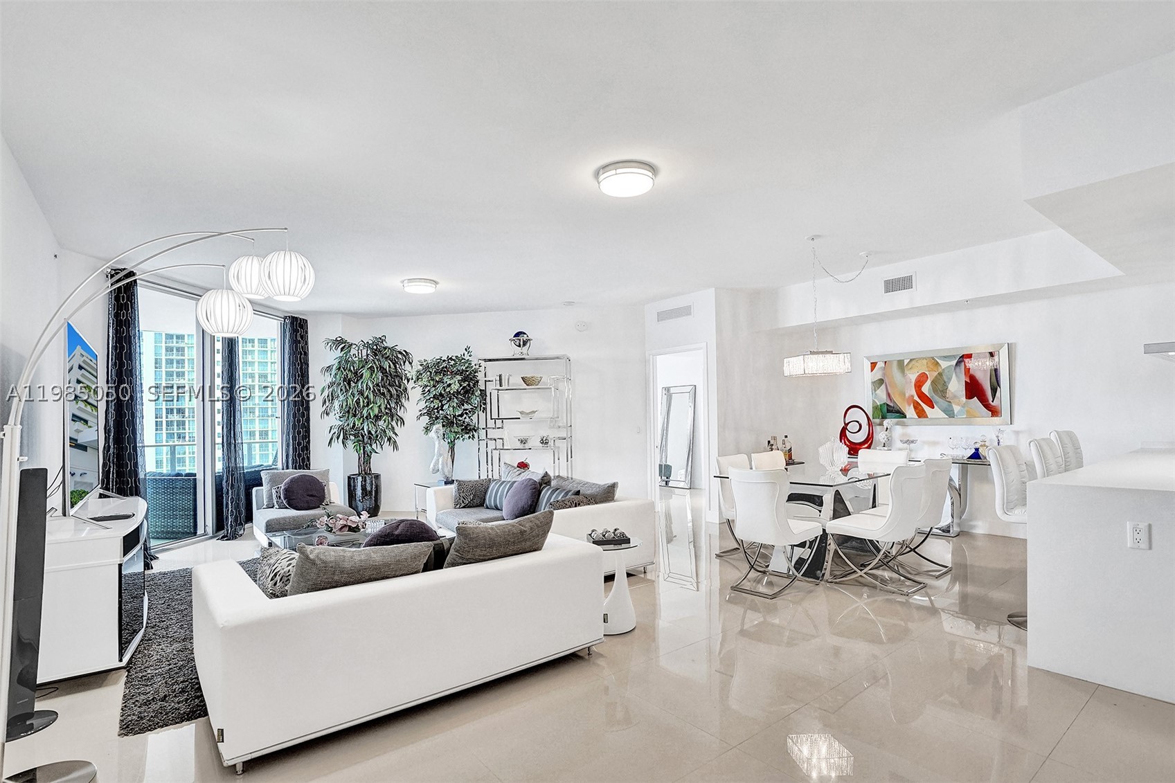North Miami Beach photo 5