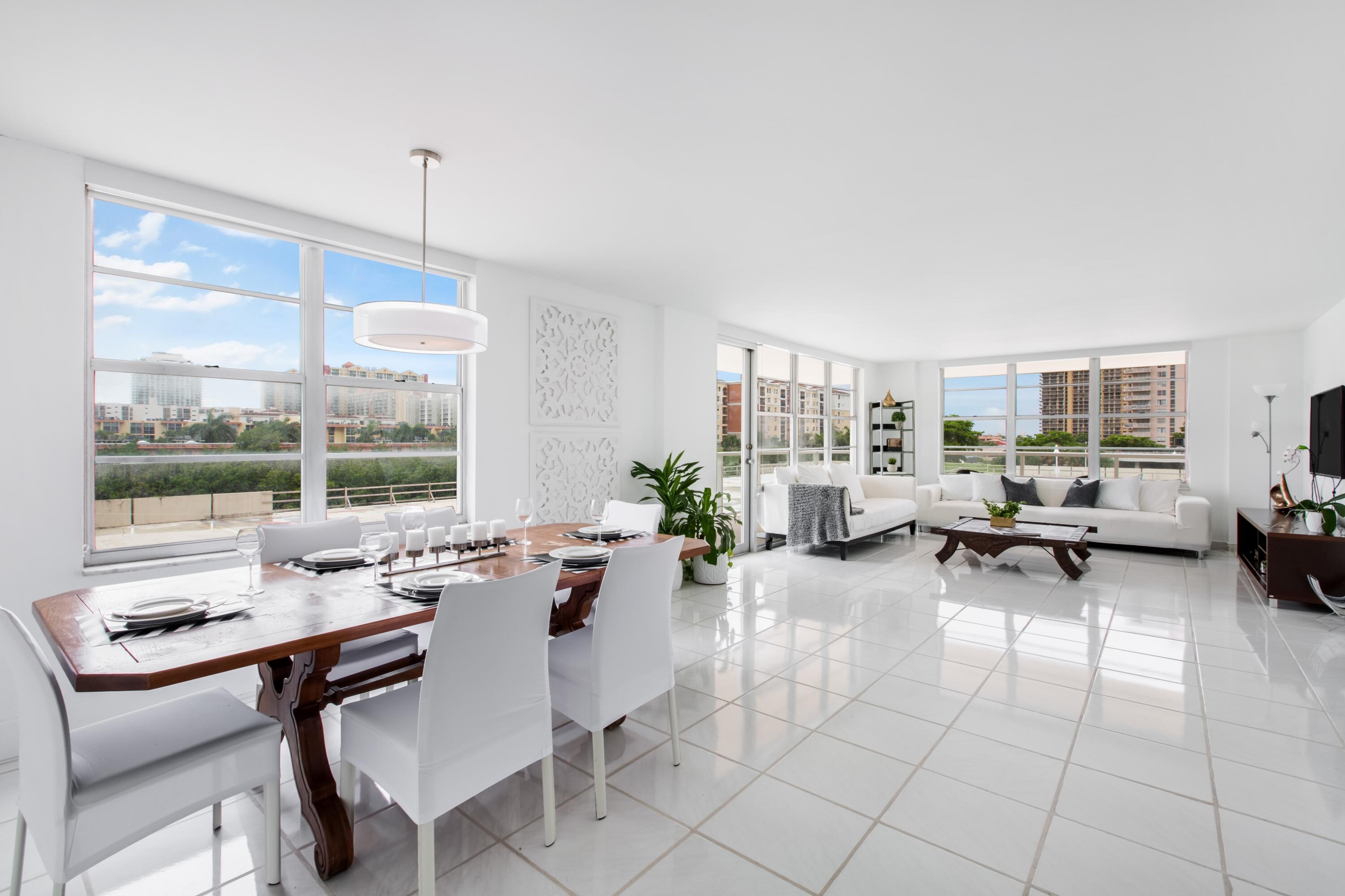 Sunny Isles Beach photo 1