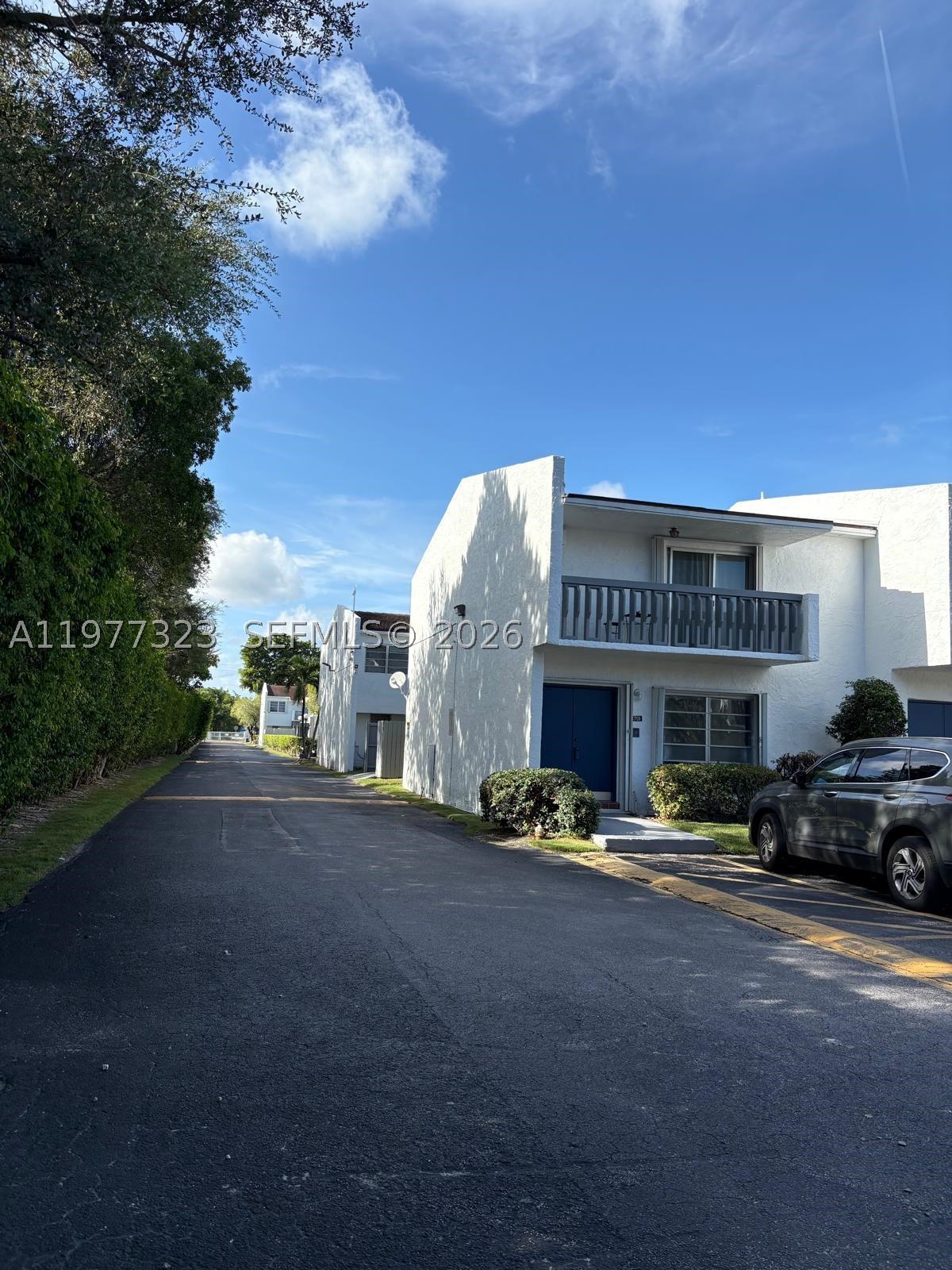 Palmetto Bay photo 2