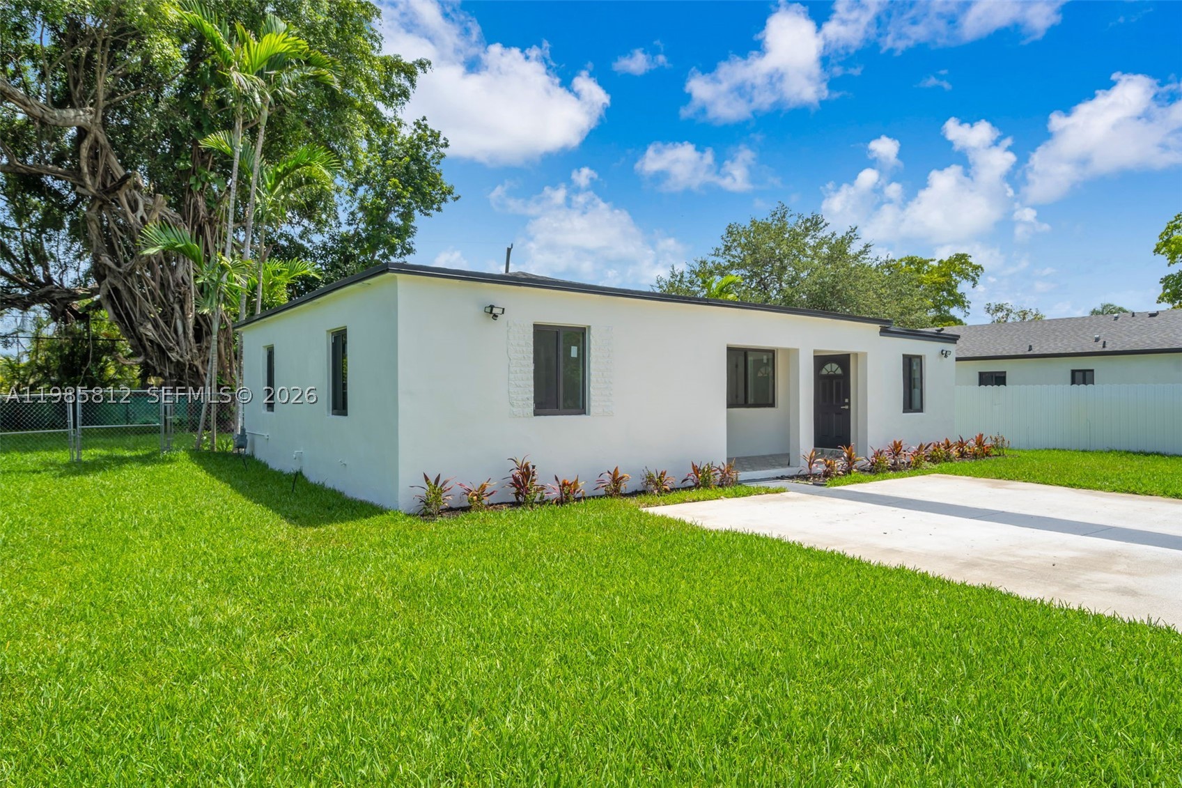 North Miami photo 1