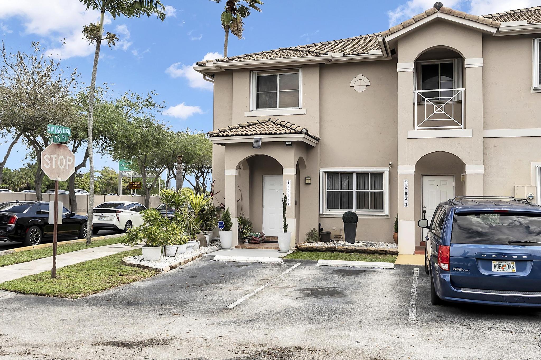 Miami Lakes photo 3