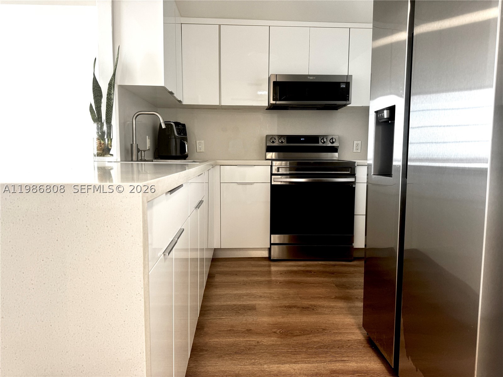 North Miami photo 2