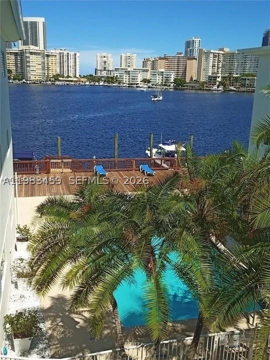 Hallandale Beach photo 3