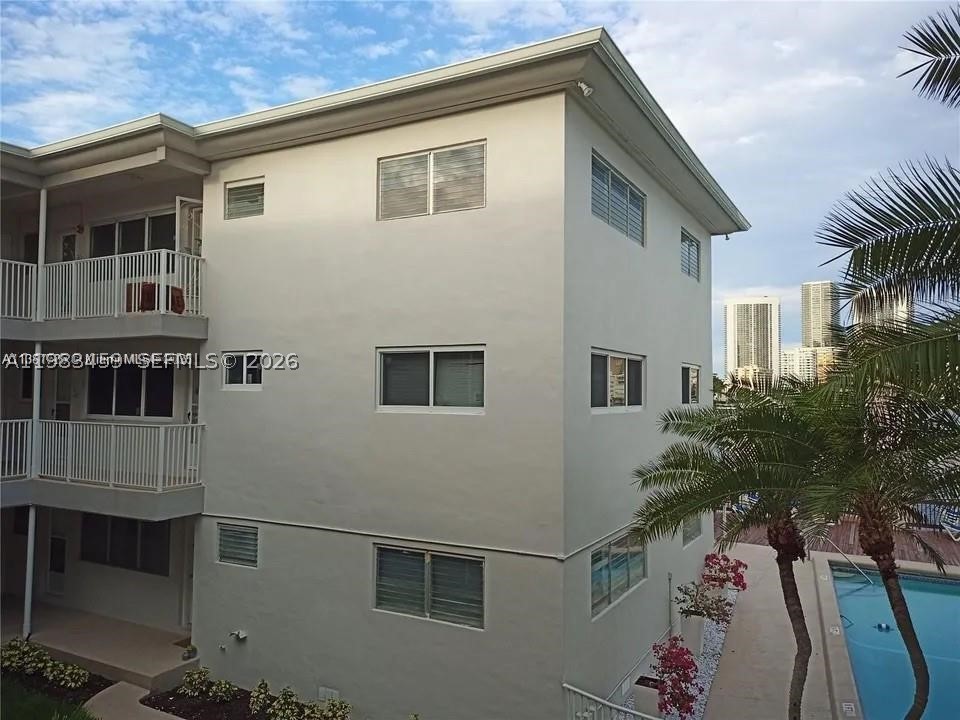 Hallandale Beach photo 5