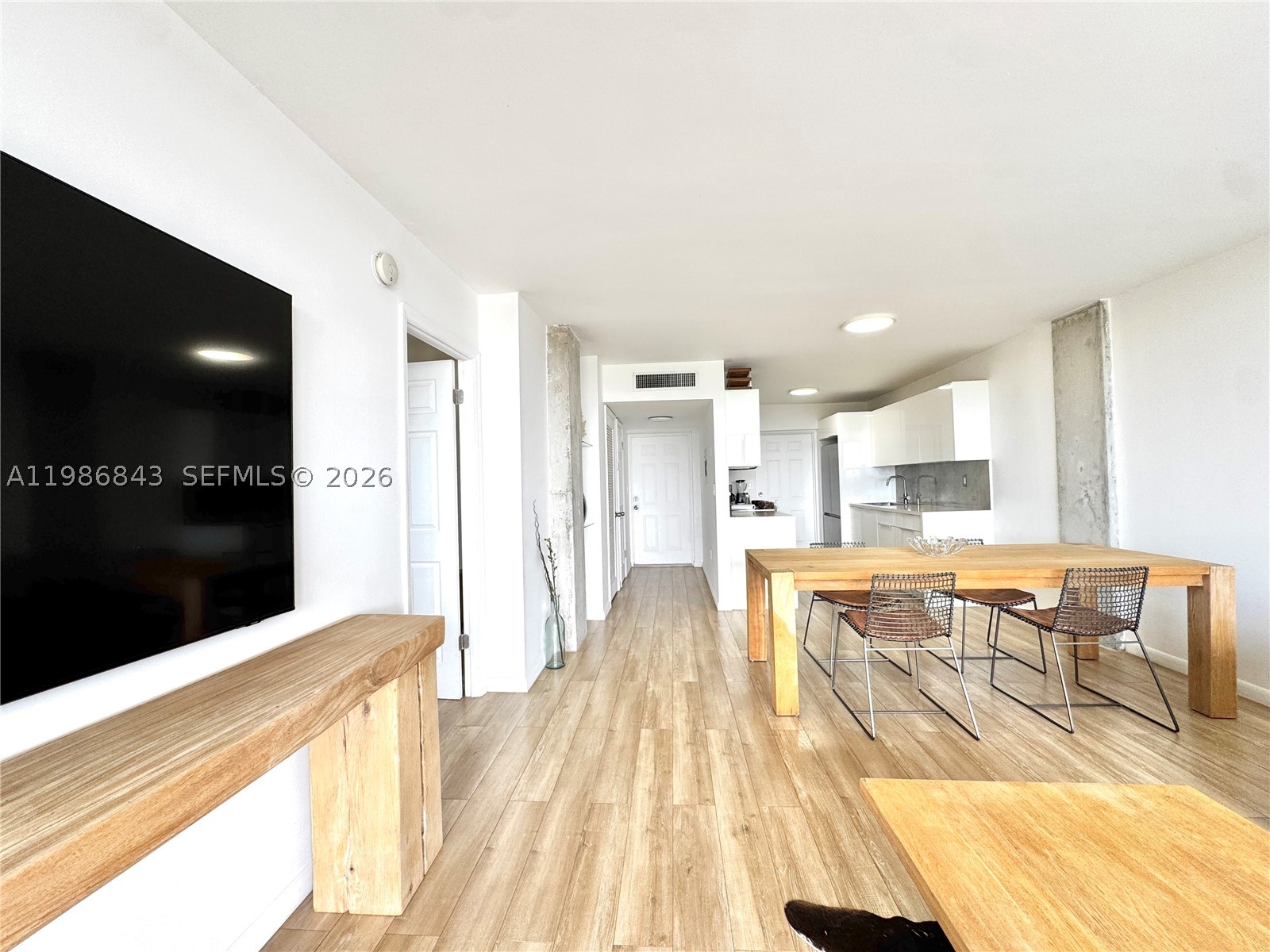 North Miami Beach photo 5