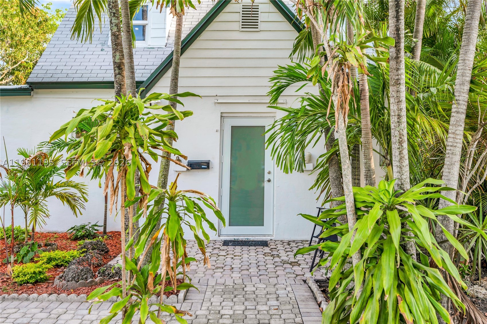 North Miami Beach photo 5