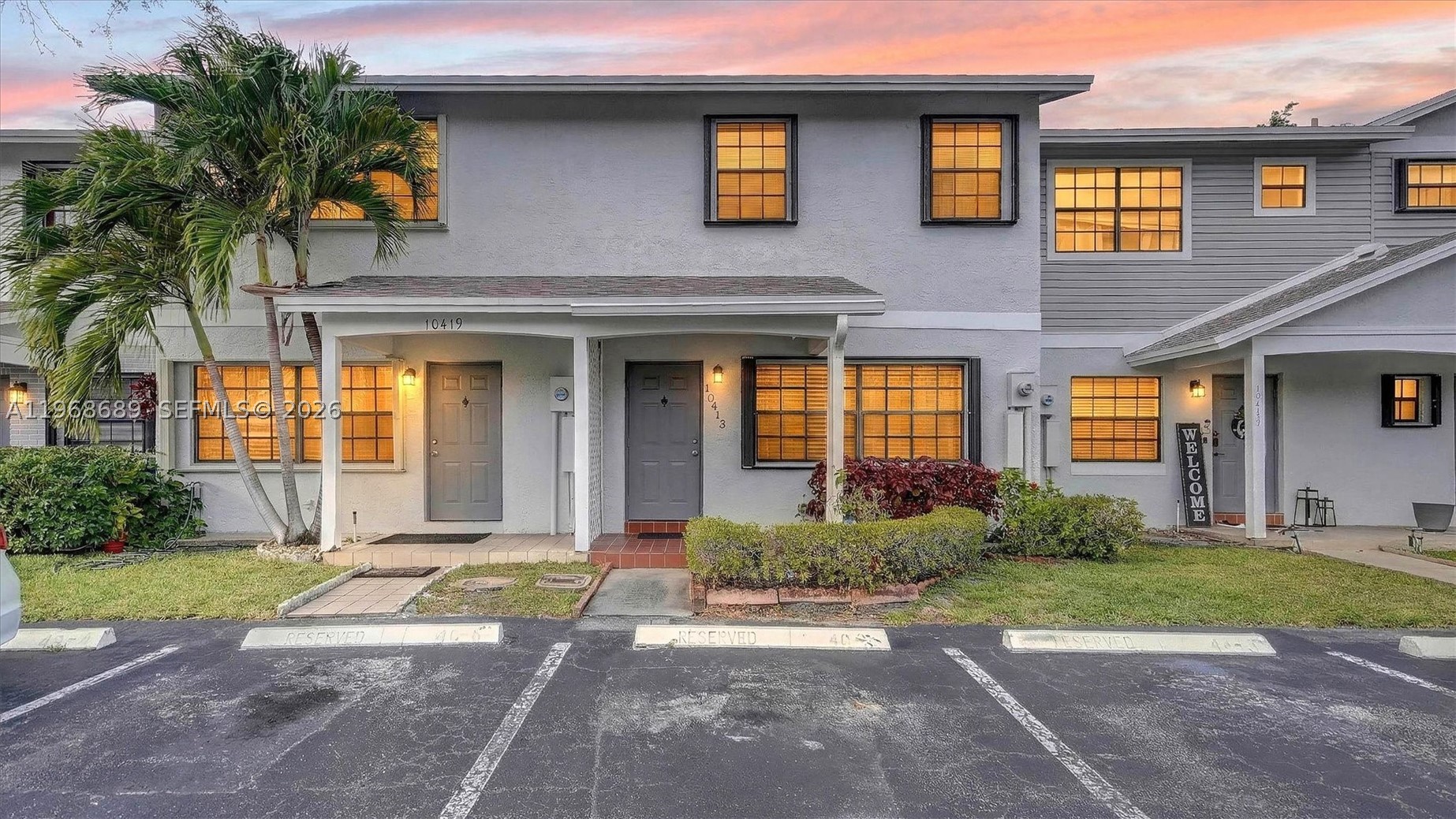 Pembroke Pines photo 1