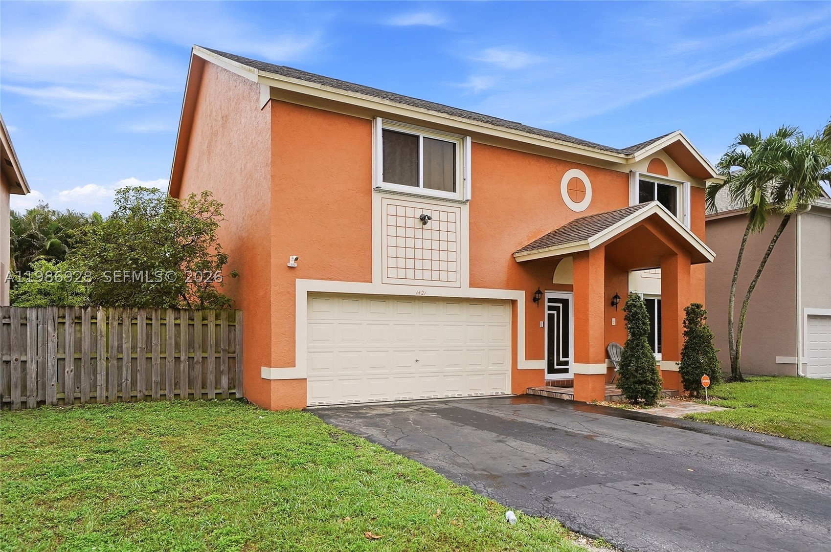 Pembroke Pines photo 2