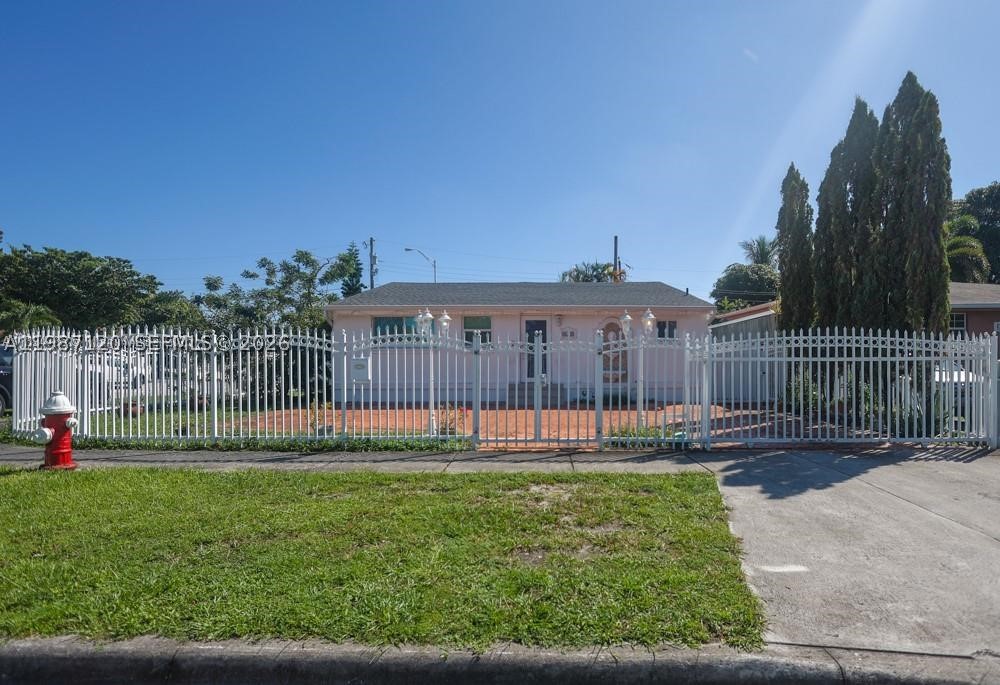 Hialeah photo 3
