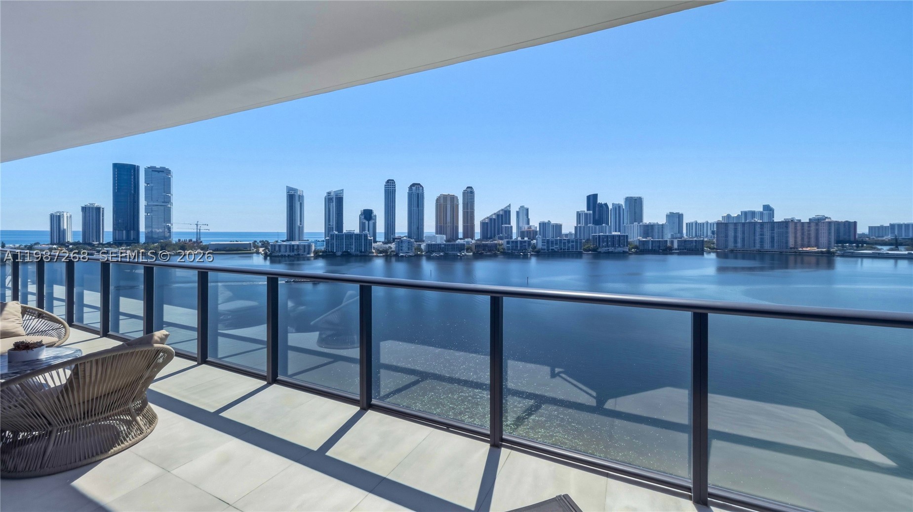Aventura photo 4