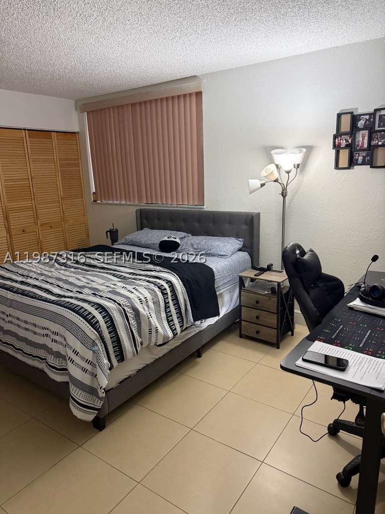 Hialeah photo 5
