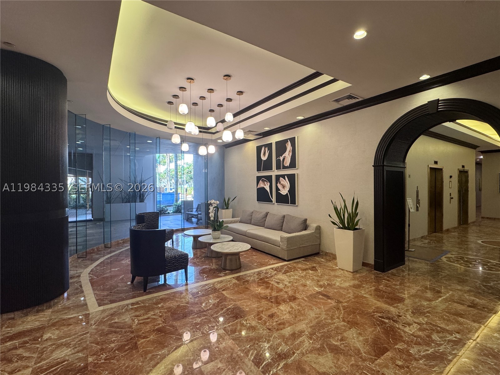 Aventura photo 5
