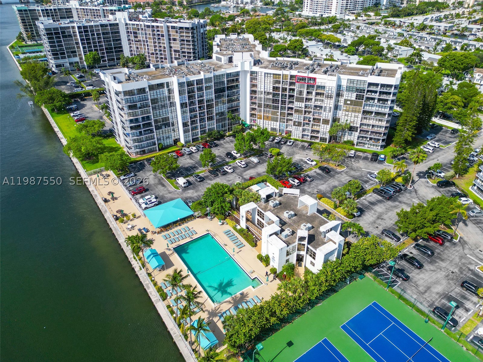 Hallandale Beach photo 1