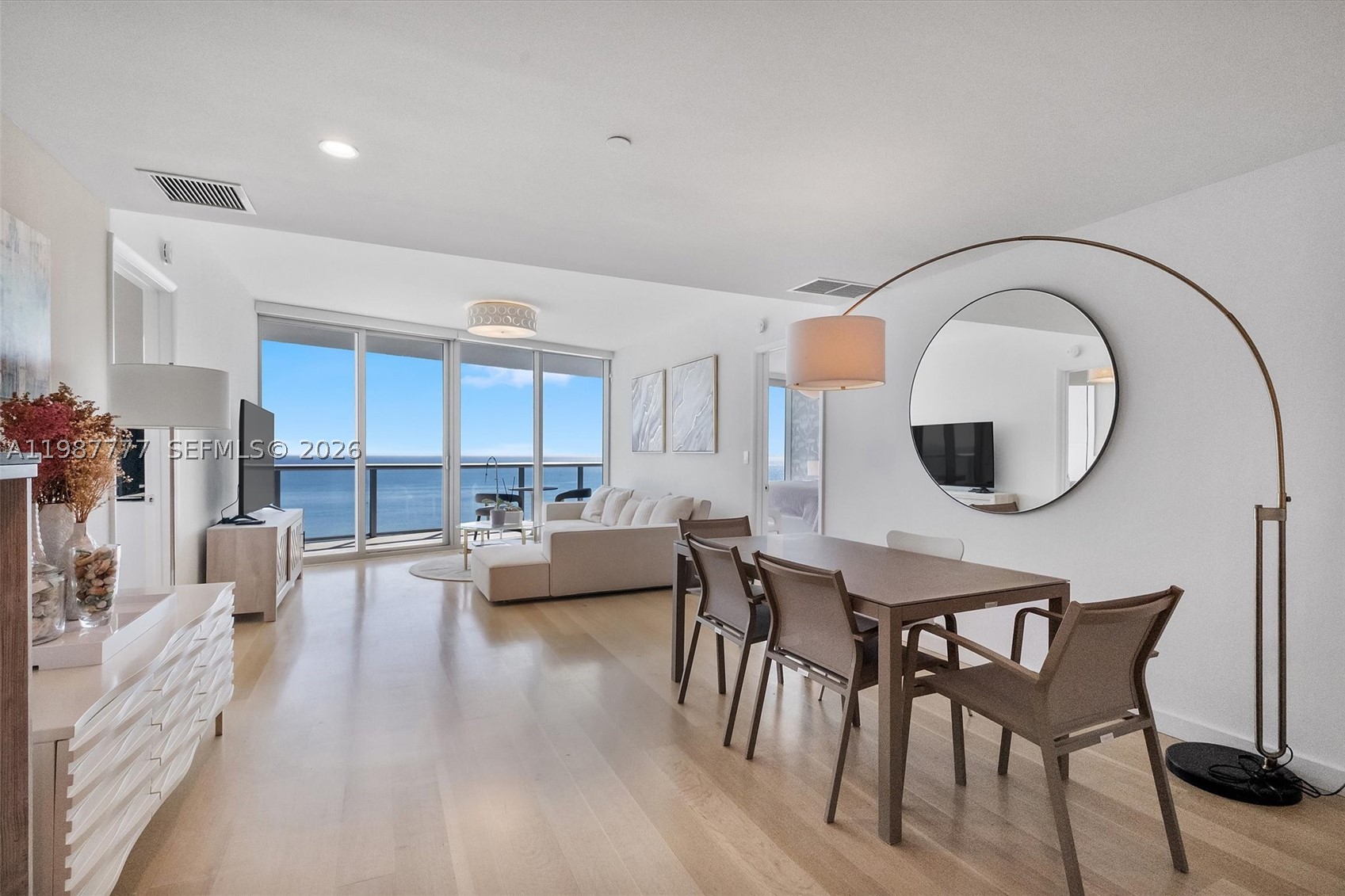 Sunny Isles Beach photo 2
