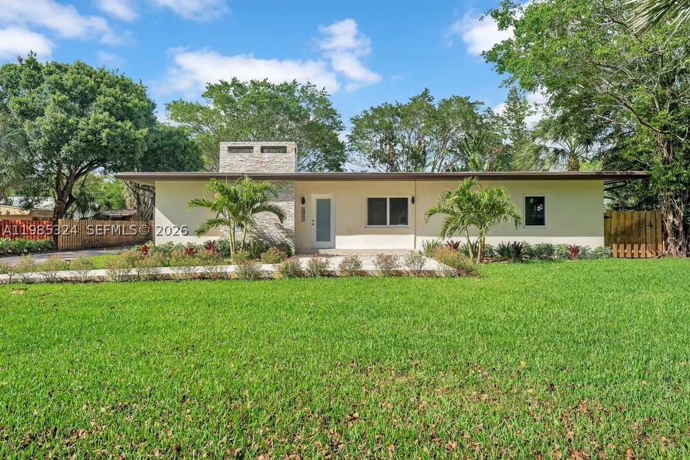 Plantation photo 1