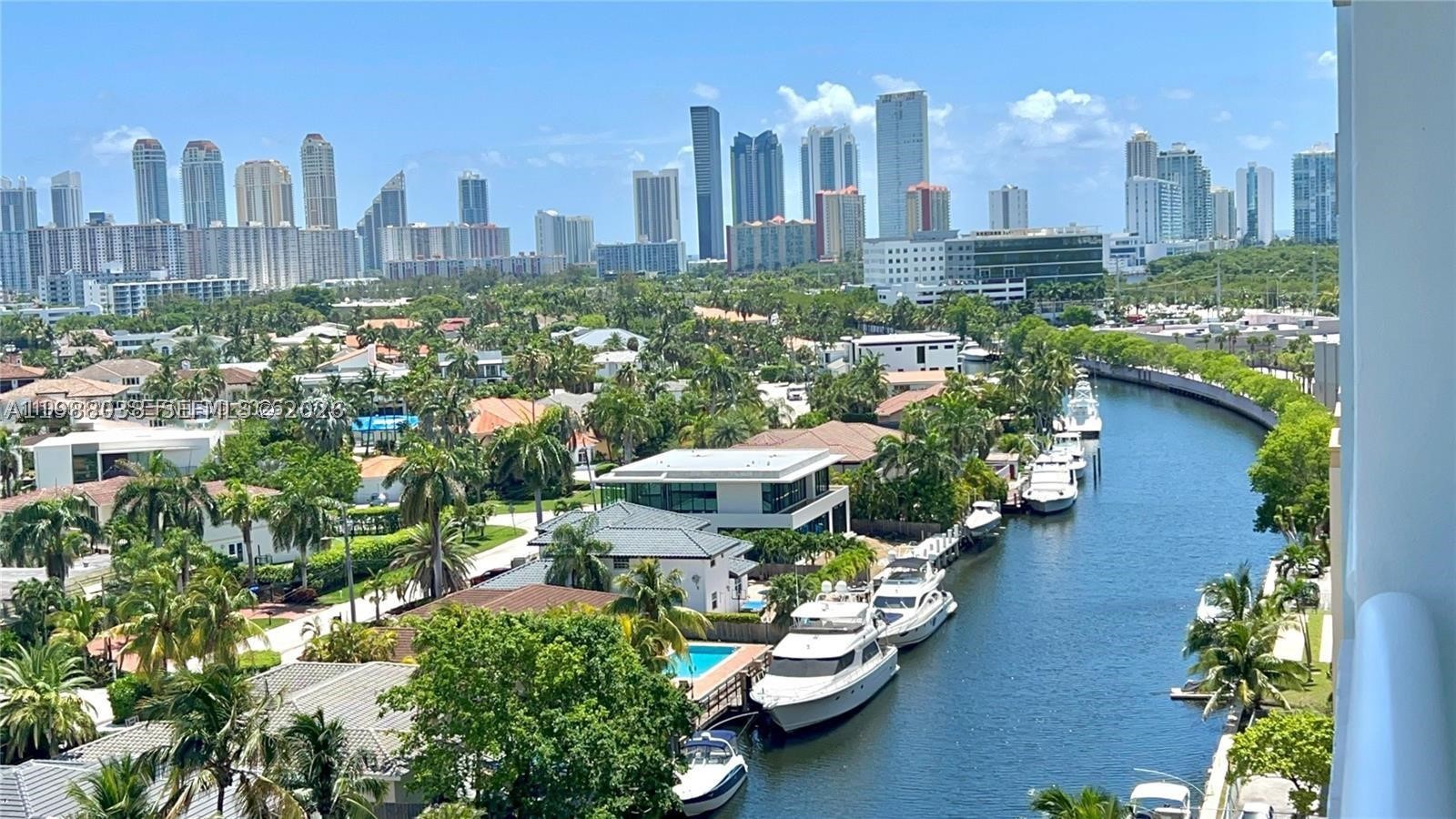 North Miami Beach photo 4