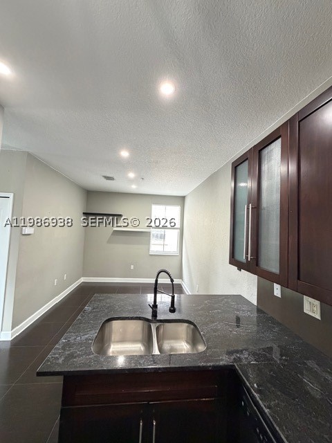 Miramar photo 4