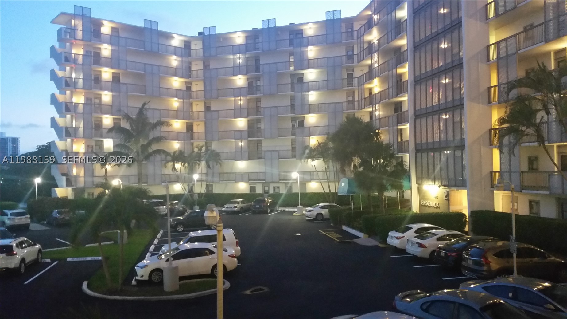 Aventura photo 2