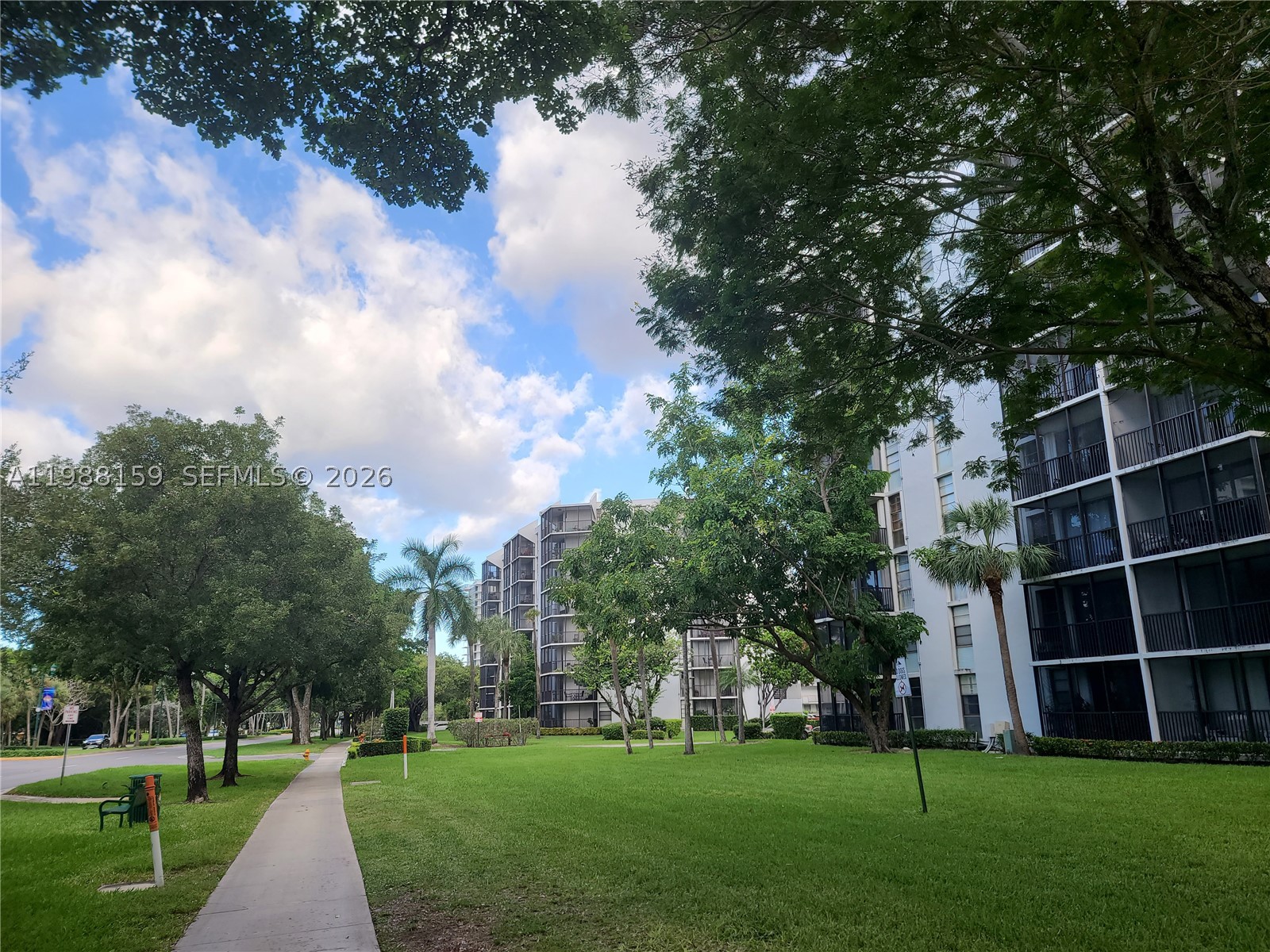 Aventura photo 4