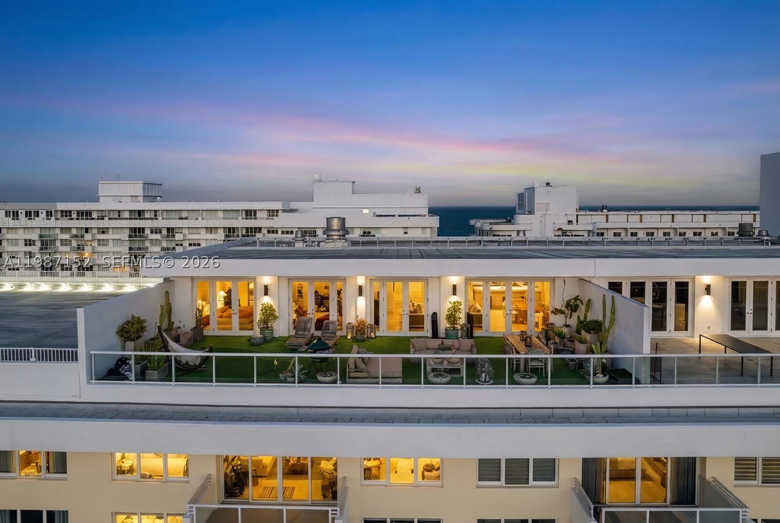 Miami Beach photo 1